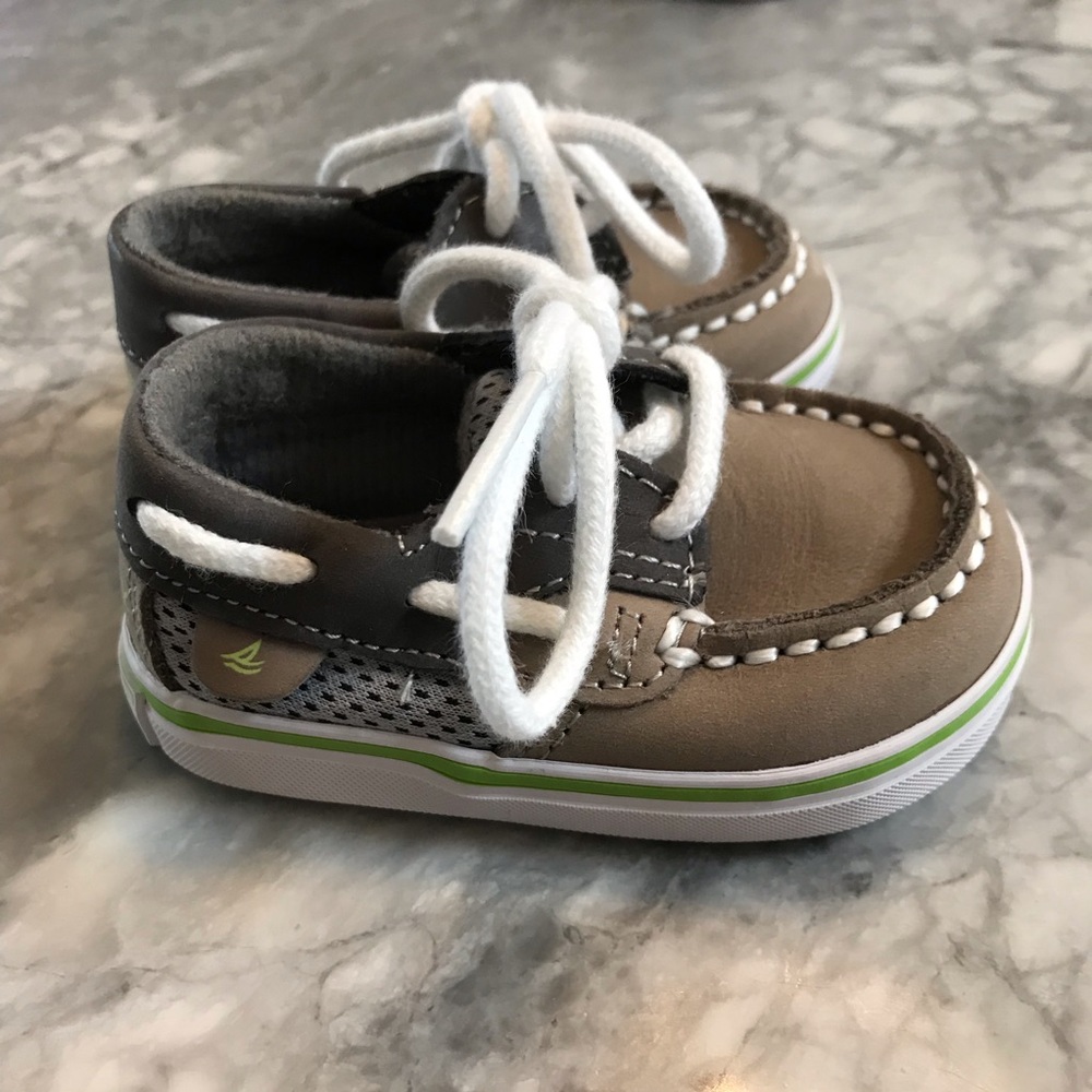 Sperry boat shoes